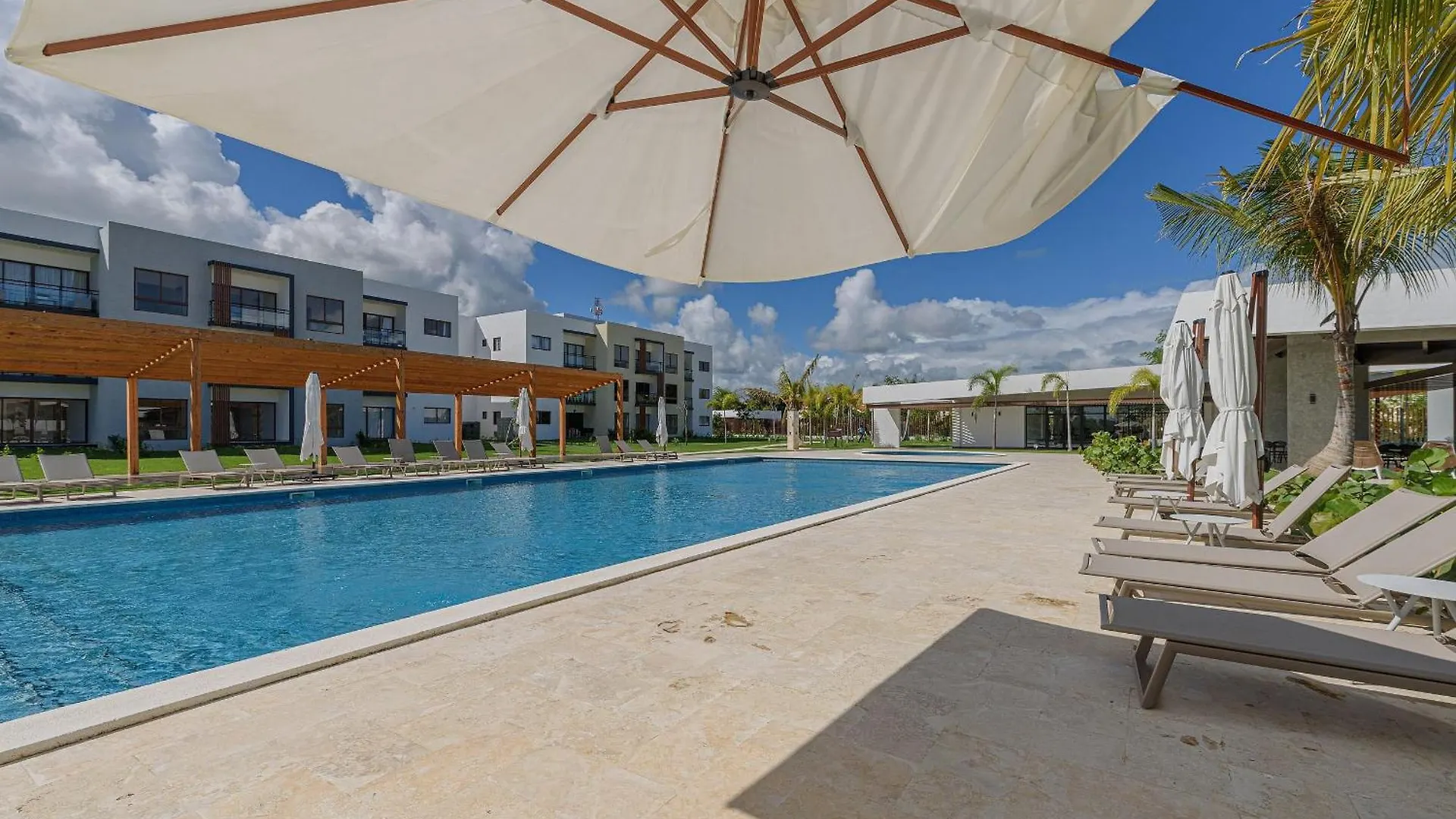 Primer Piso Vista Piscina Gimnasio Cerca De Playa Apartment Punta Cana