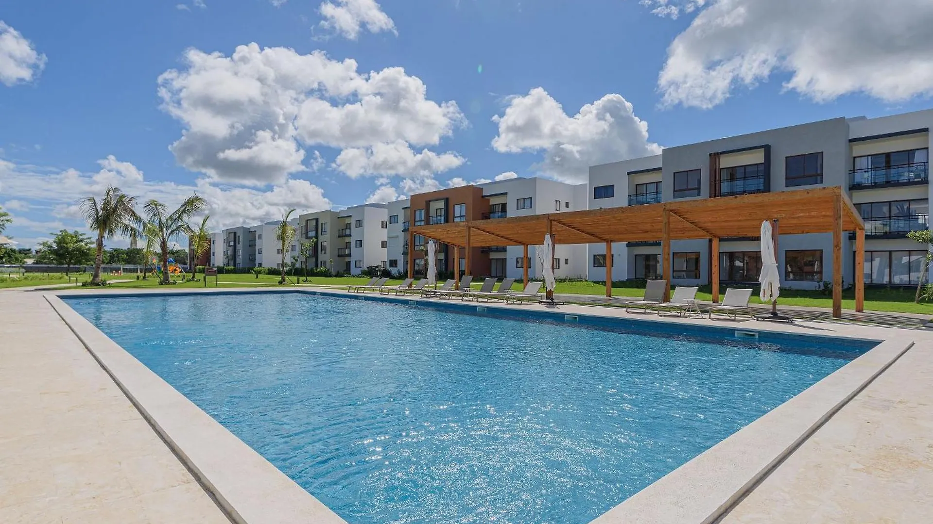 Primer Piso Vista Piscina Gimnasio Cerca De Playa Apartment Punta Cana